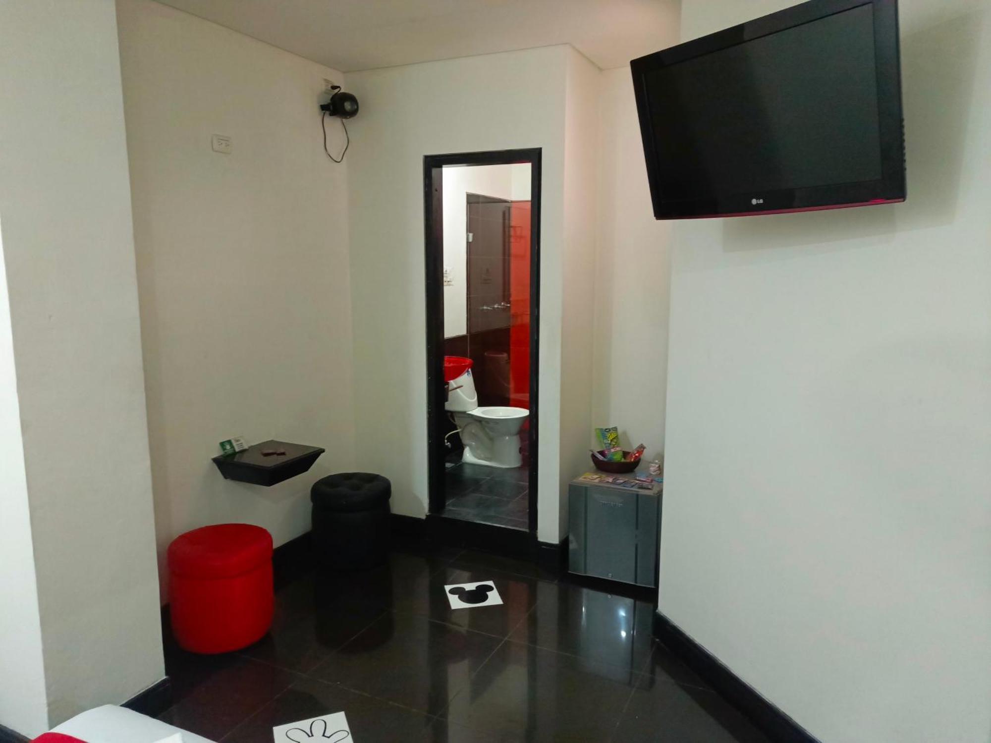 Hotel Spa Laureles Меделин Екстериор снимка