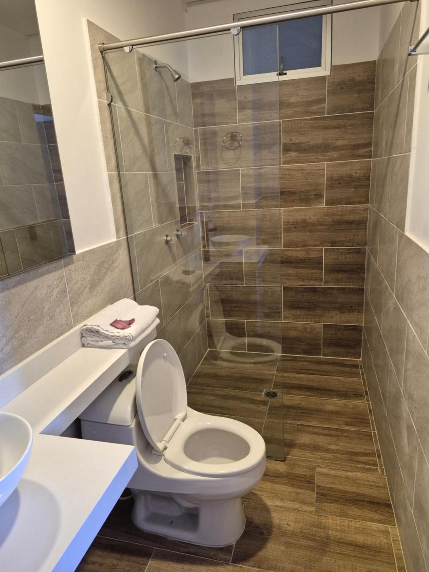 Hotel Spa Laureles Меделин Екстериор снимка